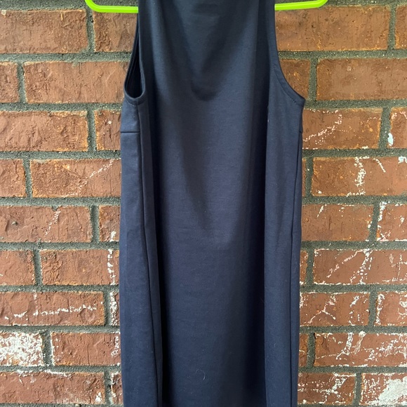 Girls dress 5/6 - Picture 3 of 3